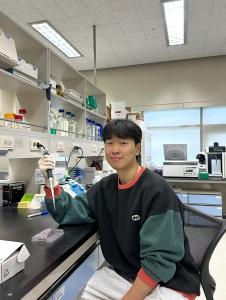 신희경